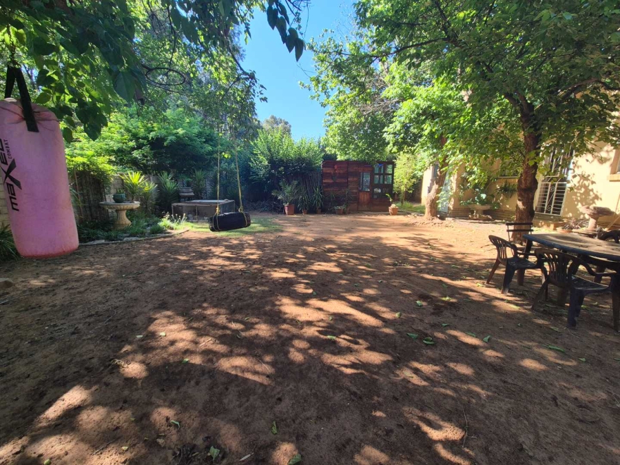 4 Bedroom Property for Sale in Langenhovenpark Free State